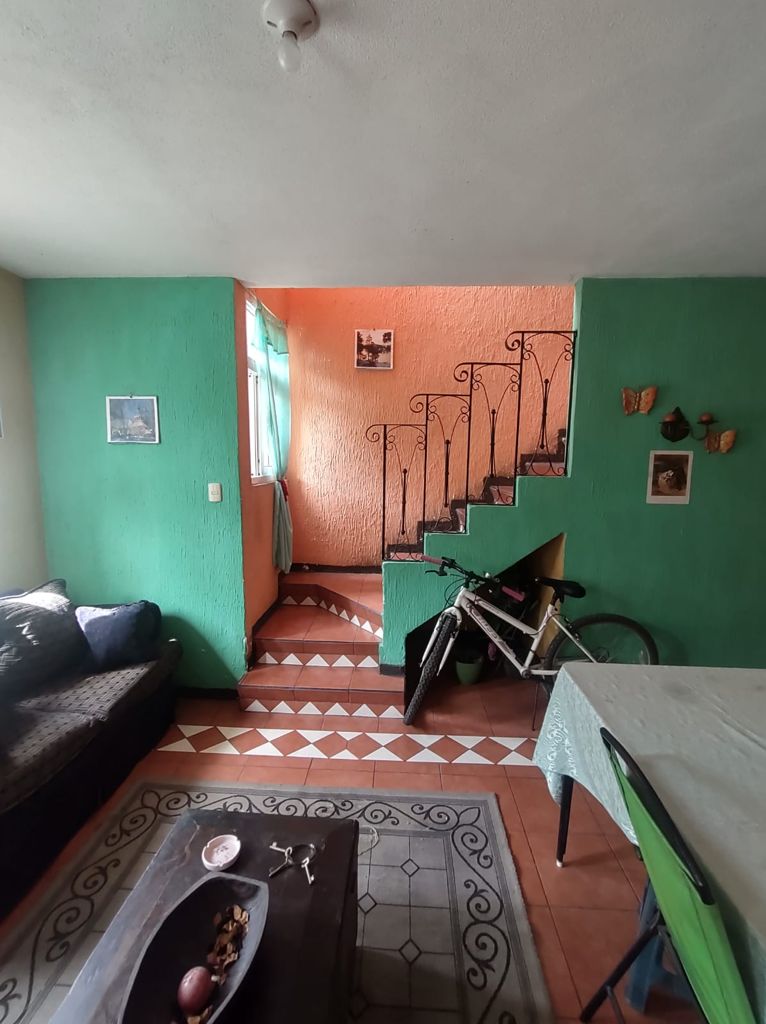 Venta de Casa o Casas, Terrenos, Propiedades, Apartamentos, Inmuebles en Guatemala, zona 11, zona 7, zona 2, zona 18, zona 16, Mixco, Carretera Al Salvador, Fraijanes, Santa Catarina Pinula, Antigua Guatemala, Villa Nueva, Villa Canales, San Miguel Petapa - Venta o Alquiler de Casas En Guatemala