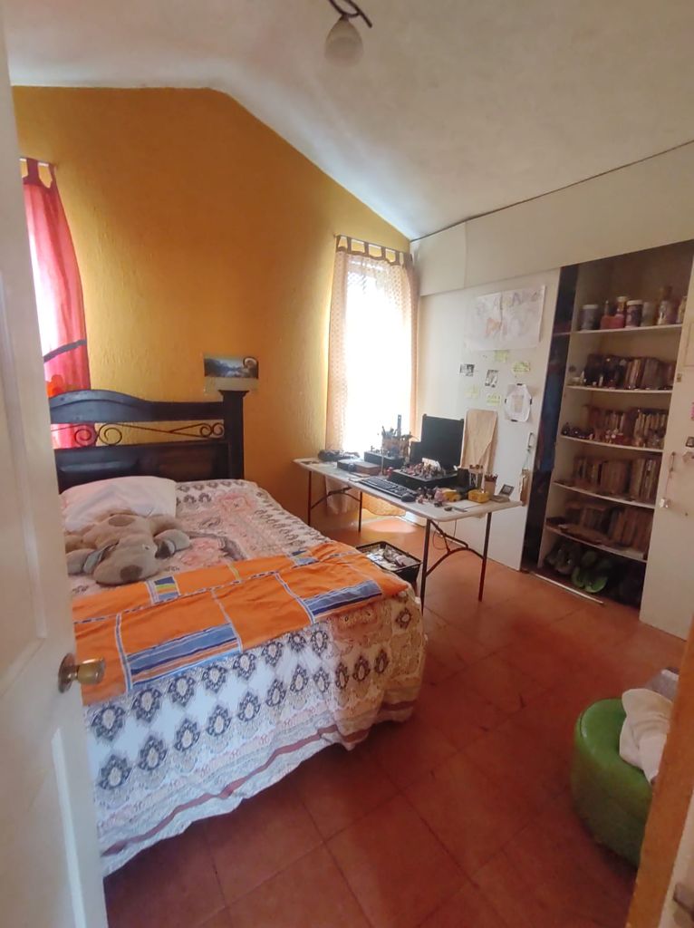 Venta de Casa o Casas, Terrenos, Propiedades, Apartamentos, Inmuebles en Guatemala, zona 11, zona 7, zona 2, zona 18, zona 16, Mixco, Carretera Al Salvador, Fraijanes, Santa Catarina Pinula, Antigua Guatemala, Villa Nueva, Villa Canales, San Miguel Petapa - Venta o Alquiler de Casas En Guatemala