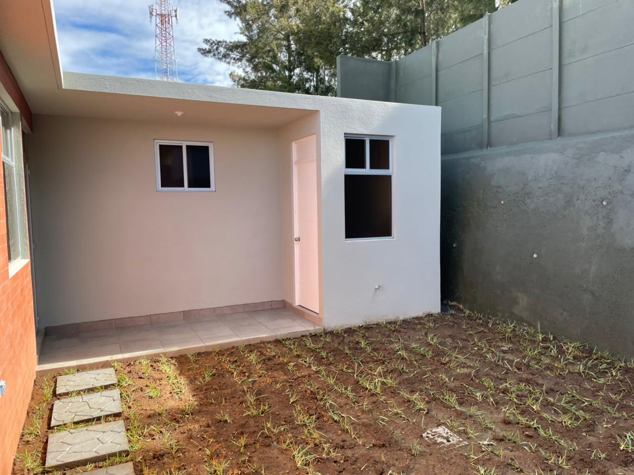 Venta de Casa o Casas, Terrenos, Propiedades, Apartamentos, Inmuebles en Guatemala, zona 11, zona 7, zona 2, zona 18, zona 16, Mixco, Carretera Al Salvador, Fraijanes, Santa Catarina Pinula, Antigua Guatemala, Villa Nueva, Villa Canales, San Miguel Petapa - Venta o Alquiler de Casas En Guatemala