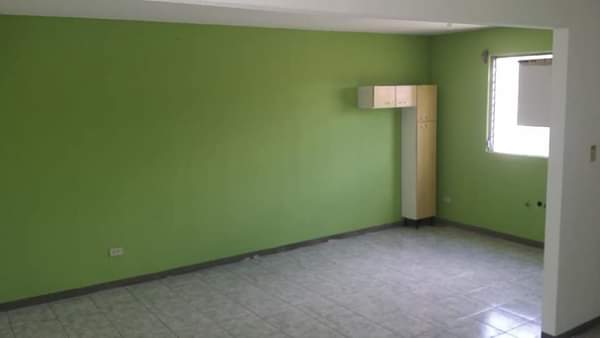 Venta de Casa o Casas, Terrenos, Propiedades, Apartamentos, Inmuebles en Guatemala, zona 11, zona 7, zona 2, zona 18, zona 16, Mixco, Carretera Al Salvador, Fraijanes, Santa Catarina Pinula, Antigua Guatemala, Villa Nueva, Villa Canales, San Miguel Petapa - Venta o Alquiler de Casas En Guatemala