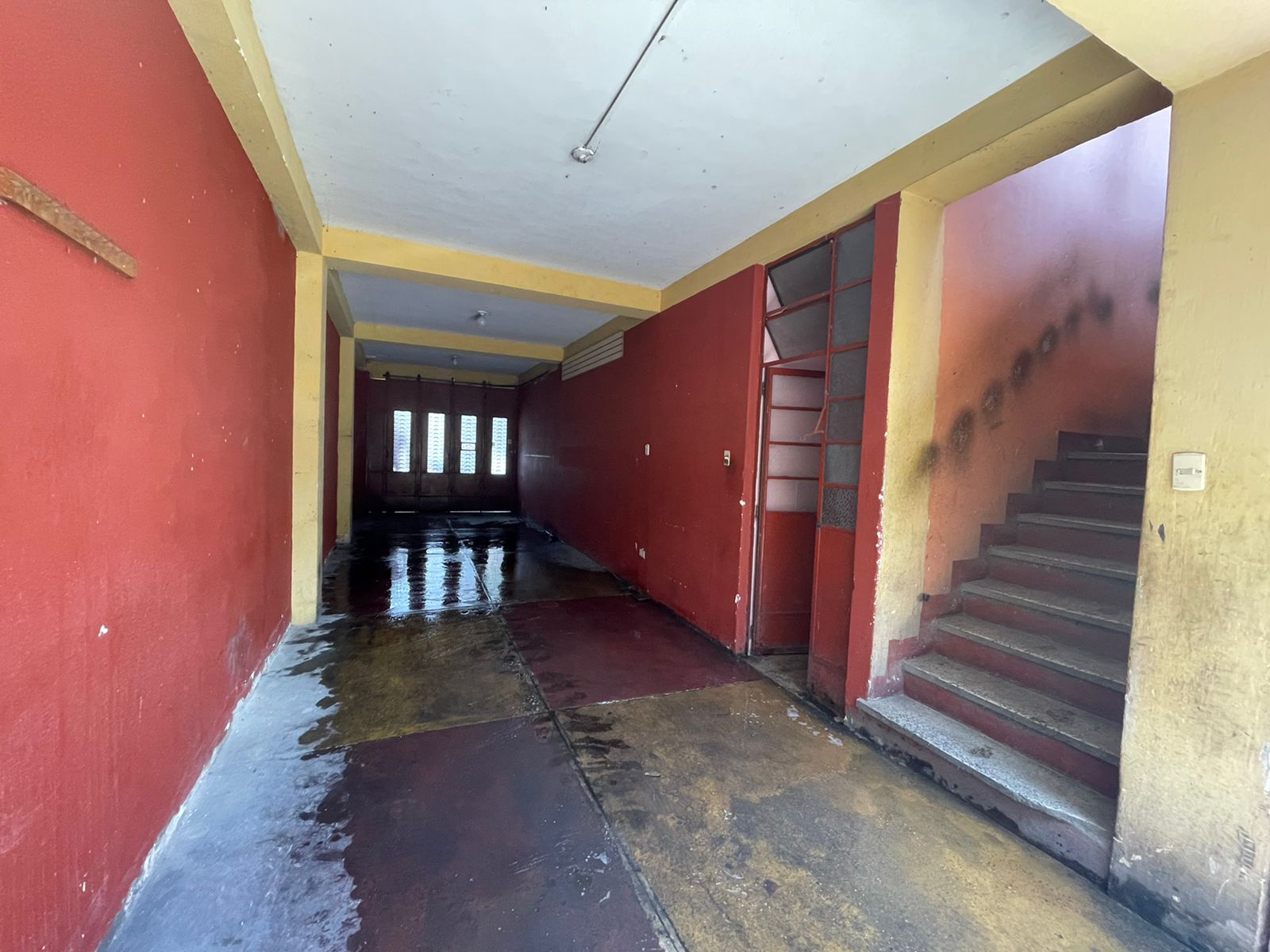 Venta de Casa o Casas, Terrenos, Propiedades, Apartamentos, Inmuebles en Guatemala, zona 11, zona 7, zona 2, zona 18, zona 16, Mixco, Carretera Al Salvador, Fraijanes, Santa Catarina Pinula, Antigua Guatemala, Villa Nueva, Villa Canales, San Miguel Petapa - Venta o Alquiler de Casas En Guatemala