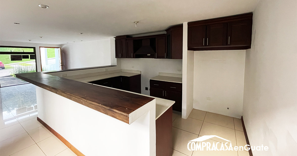 Venta de Casa o Casas, Terrenos, Propiedades, Apartamentos, Inmuebles en Guatemala, zona 11, zona 7, zona 2, zona 18, zona 16, Mixco, Carretera Al Salvador, Fraijanes, Santa Catarina Pinula, Antigua Guatemala, Villa Nueva, Villa Canales, San Miguel Petapa - Venta o Alquiler de Casas En Guatemala