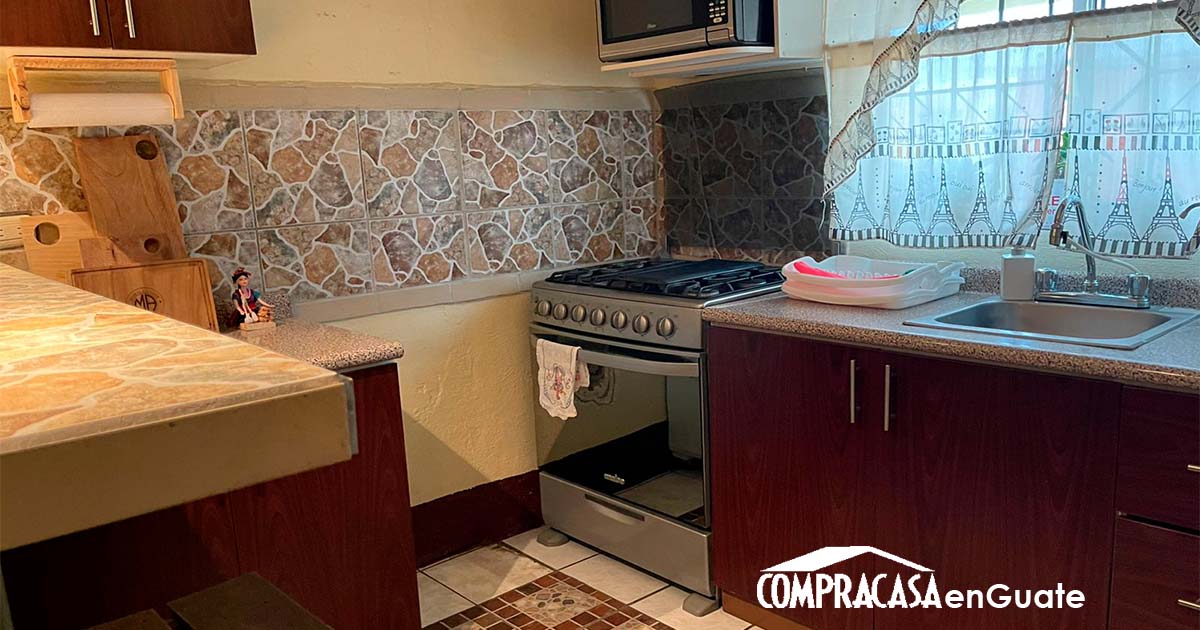 Venta de Casa o Casas, Terrenos, Propiedades, Apartamentos, Inmuebles en Guatemala, zona 11, zona 7, zona 2, zona 18, zona 16, Mixco, Carretera Al Salvador, Fraijanes, Santa Catarina Pinula, Antigua Guatemala, Villa Nueva, Villa Canales, San Miguel Petapa - Venta o Alquiler de Casas En Guatemala