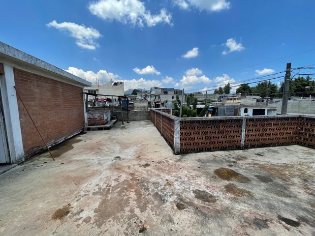 Venta de Casa o Casas, Terrenos, Propiedades, Apartamentos, Inmuebles en Guatemala, zona 11, zona 7, zona 2, zona 18, zona 16, Mixco, Carretera Al Salvador, Fraijanes, Santa Catarina Pinula, Antigua Guatemala, Villa Nueva, Villa Canales, San Miguel Petapa - Venta o Alquiler de Casas En Guatemala