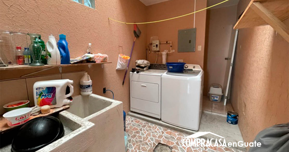 Venta de Casa o Casas, Terrenos, Propiedades, Apartamentos, Inmuebles en Guatemala, zona 11, zona 7, zona 2, zona 18, zona 16, Mixco, Carretera Al Salvador, Fraijanes, Santa Catarina Pinula, Antigua Guatemala, Villa Nueva, Villa Canales, San Miguel Petapa - Venta o Alquiler de Casas En Guatemala