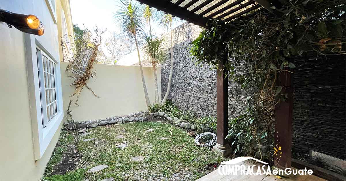 Venta de Casa o Casas, Terrenos, Propiedades, Apartamentos, Inmuebles en Guatemala, zona 11, zona 7, zona 2, zona 18, zona 16, Mixco, Carretera Al Salvador, Fraijanes, Santa Catarina Pinula, Antigua Guatemala, Villa Nueva, Villa Canales, San Miguel Petapa - Venta o Alquiler de Casas En Guatemala