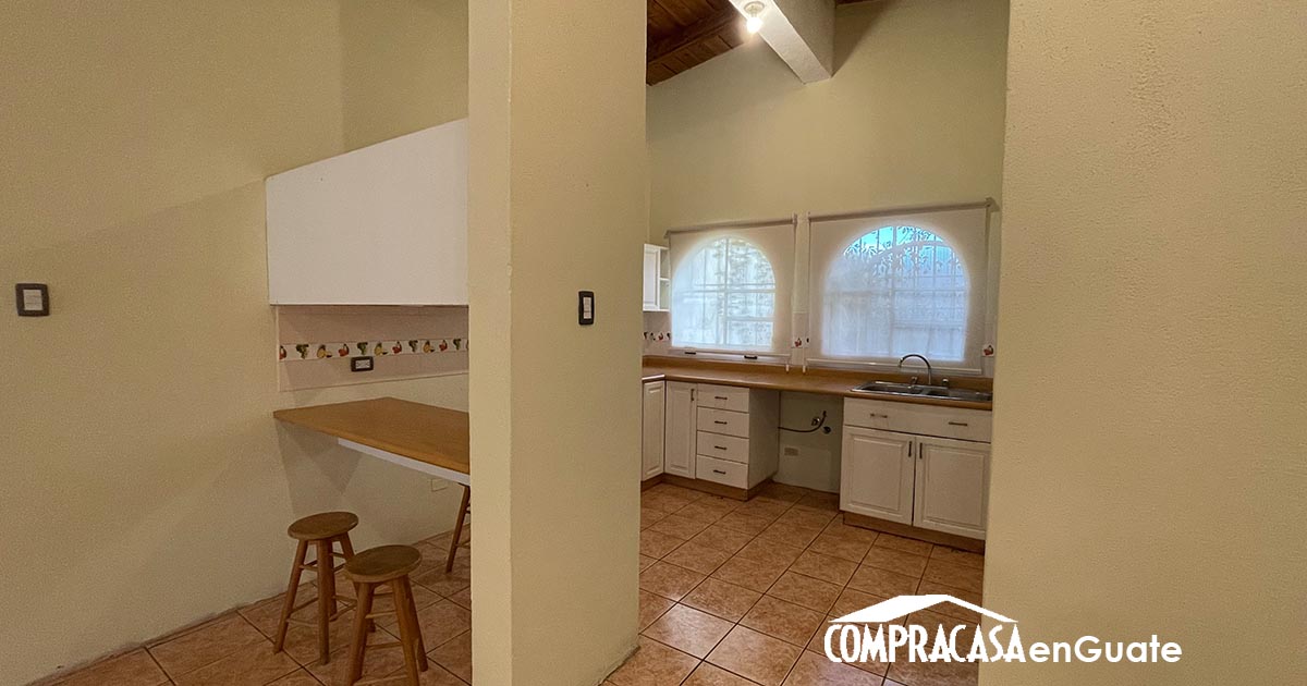 Venta de Casa o Casas, Terrenos, Propiedades, Apartamentos, Inmuebles en Guatemala, zona 11, zona 7, zona 2, zona 18, zona 16, Mixco, Carretera Al Salvador, Fraijanes, Santa Catarina Pinula, Antigua Guatemala, Villa Nueva, Villa Canales, San Miguel Petapa - Venta o Alquiler de Casas En Guatemala