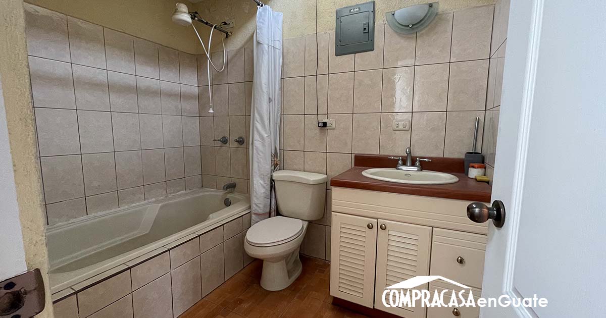 Venta de Casa o Casas, Terrenos, Propiedades, Apartamentos, Inmuebles en Guatemala, zona 11, zona 7, zona 2, zona 18, zona 16, Mixco, Carretera Al Salvador, Fraijanes, Santa Catarina Pinula, Antigua Guatemala, Villa Nueva, Villa Canales, San Miguel Petapa - Venta o Alquiler de Casas En Guatemala