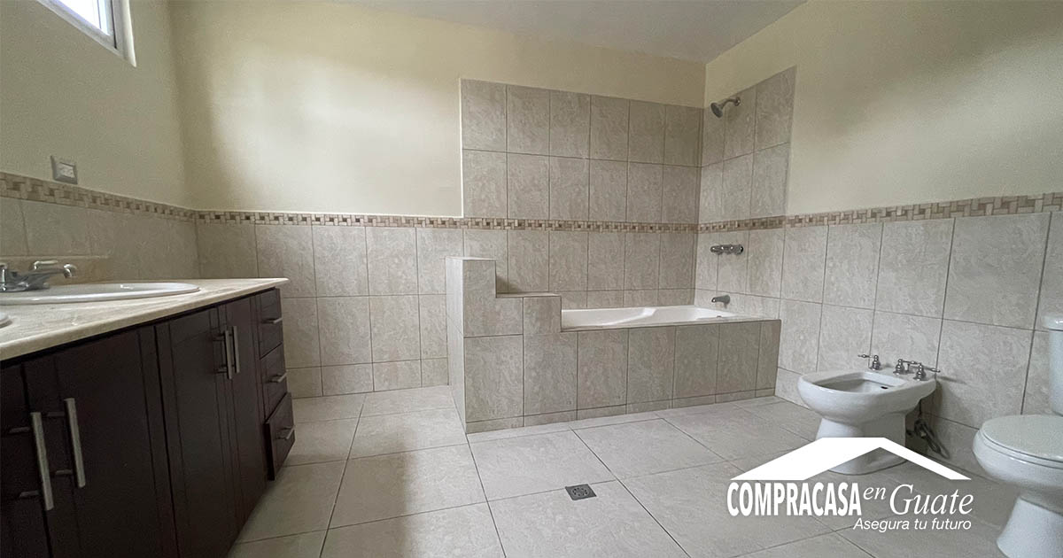 Venta de Casa o Casas, Terrenos, Propiedades, Apartamentos, Inmuebles en Guatemala, zona 11, zona 7, zona 2, zona 18, zona 16, Mixco, Carretera Al Salvador, Fraijanes, Santa Catarina Pinula, Antigua Guatemala, Villa Nueva, Villa Canales, San Miguel Petapa - Venta o Alquiler de Casas En Guatemala