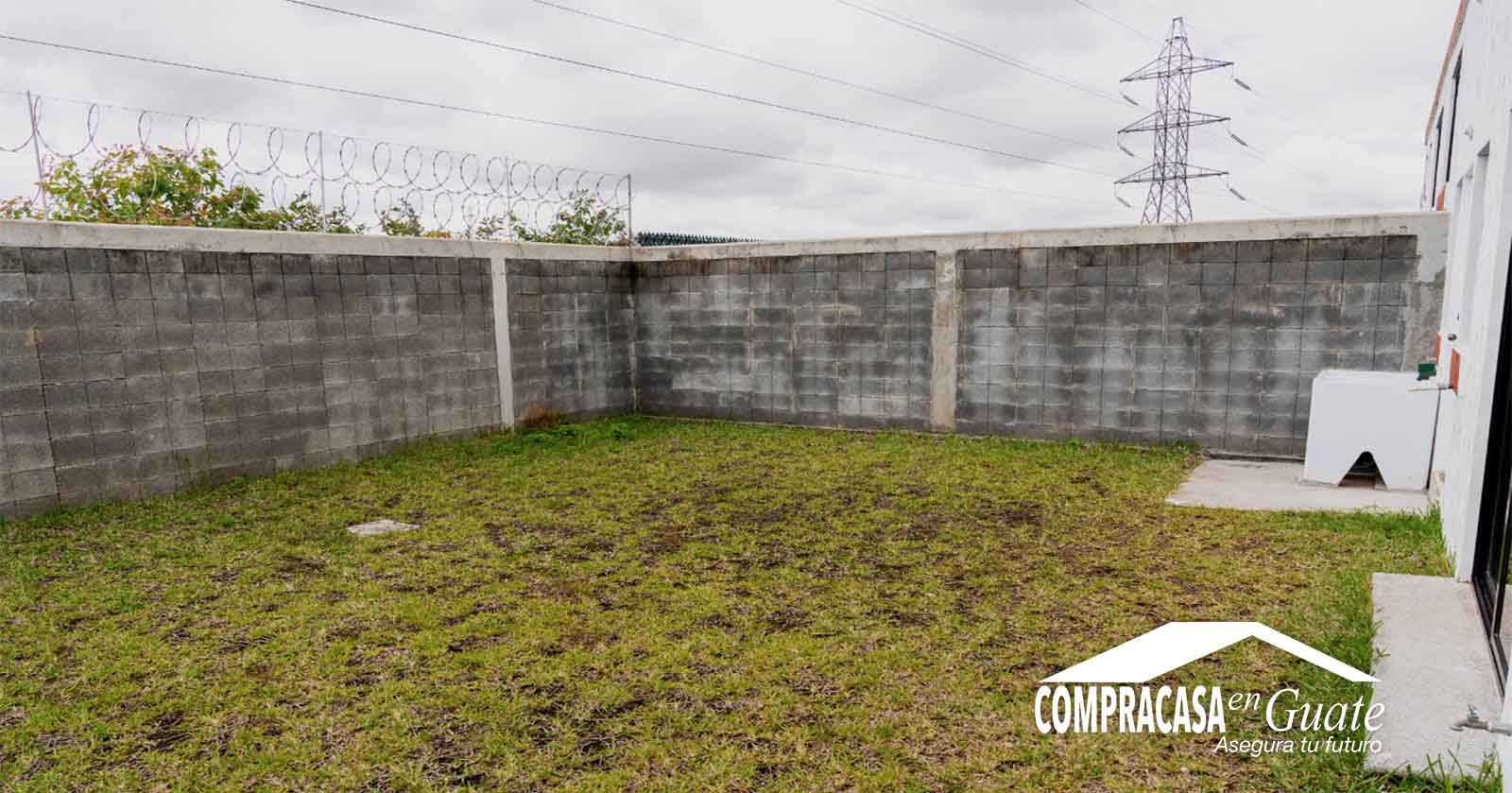 Venta de Casa o Casas, Terrenos, Propiedades, Apartamentos, Inmuebles en Guatemala, zona 11, zona 7, zona 2, zona 18, zona 16, Mixco, Carretera Al Salvador, Fraijanes, Santa Catarina Pinula, Antigua Guatemala, Villa Nueva, Villa Canales, San Miguel Petapa - Venta o Alquiler de Casas En Guatemala