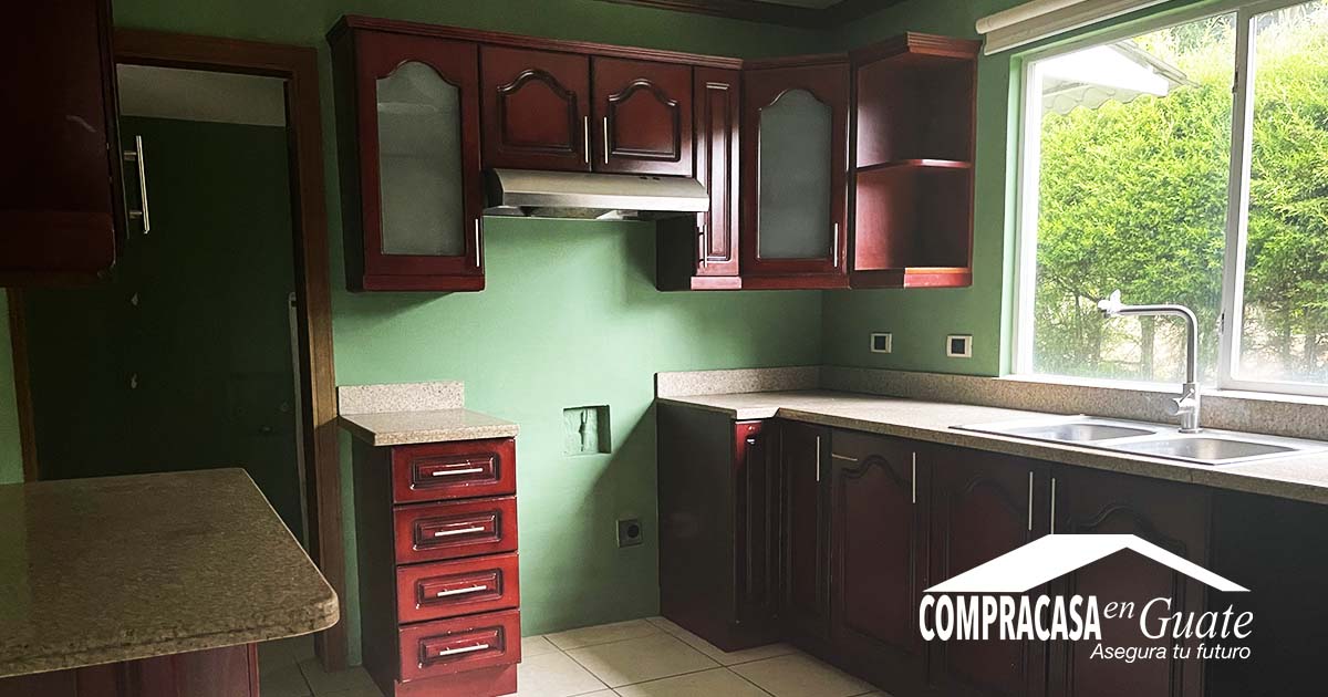 Venta de Casa o Casas, Terrenos, Propiedades, Apartamentos, Inmuebles en Guatemala, zona 11, zona 7, zona 2, zona 18, zona 16, Mixco, Carretera Al Salvador, Fraijanes, Santa Catarina Pinula, Antigua Guatemala, Villa Nueva, Villa Canales, San Miguel Petapa - Venta o Alquiler de Casas En Guatemala