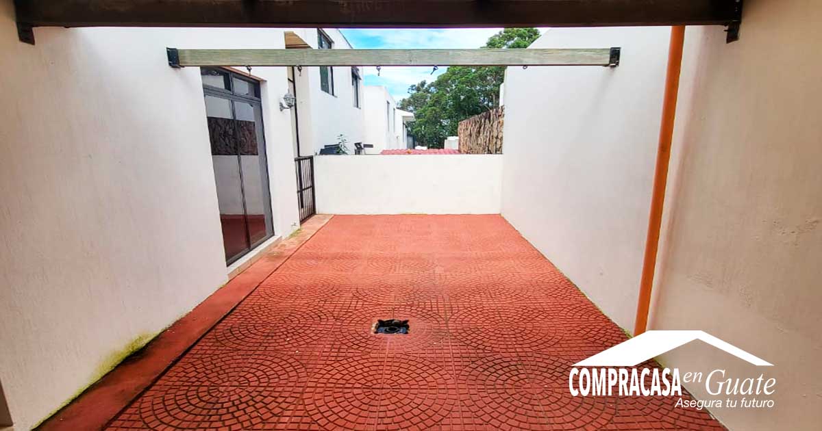 Venta de Casa o Casas, Terrenos, Propiedades, Apartamentos, Inmuebles en Guatemala, zona 11, zona 7, zona 2, zona 18, zona 16, Mixco, Carretera Al Salvador, Fraijanes, Santa Catarina Pinula, Antigua Guatemala, Villa Nueva, Villa Canales, San Miguel Petapa - Venta o Alquiler de Casas En Guatemala