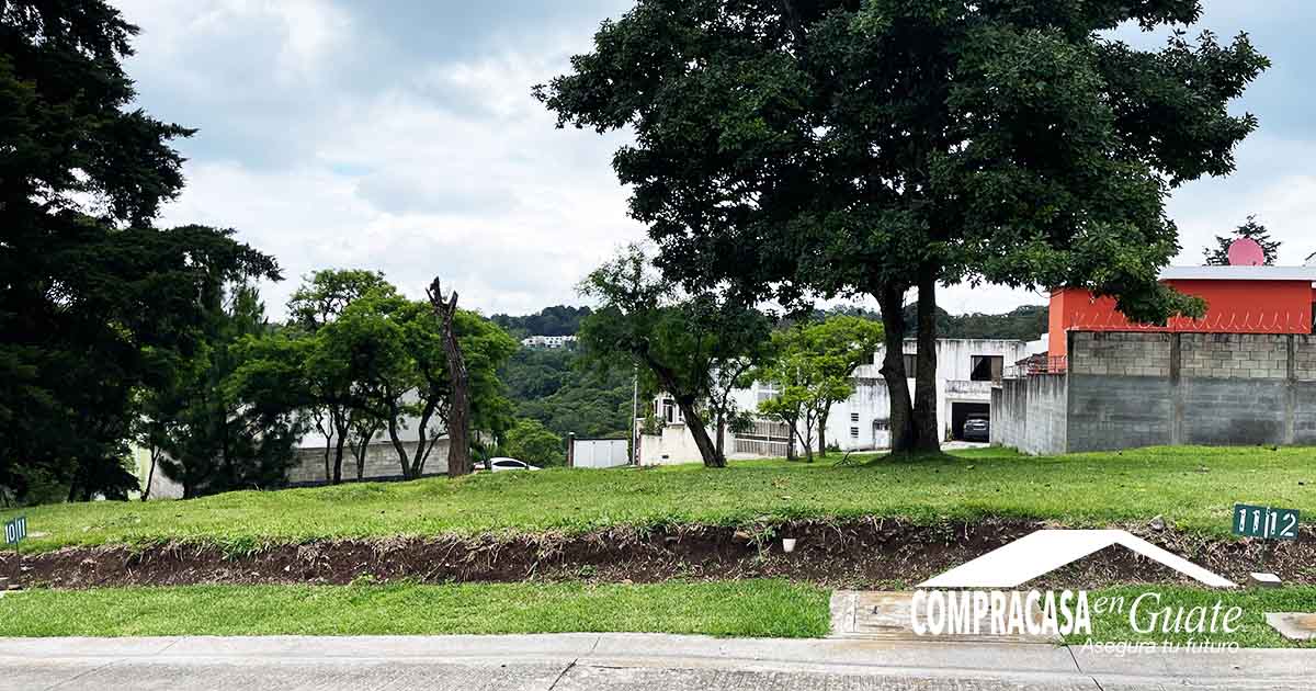 Venta de Casa o Casas, Terrenos, Propiedades, Apartamentos, Inmuebles en Guatemala, zona 11, zona 7, zona 2, zona 18, zona 16, Mixco, Carretera Al Salvador, Fraijanes, Santa Catarina Pinula, Antigua Guatemala, Villa Nueva, Villa Canales, San Miguel Petapa - Venta o Alquiler de Casas En Guatemala