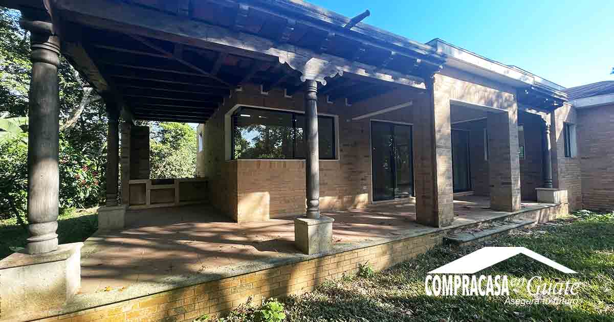 Venta de Casa o Casas, Terrenos, Propiedades, Apartamentos, Inmuebles en Guatemala, zona 11, zona 7, zona 2, zona 18, zona 16, Mixco, Carretera Al Salvador, Fraijanes, Santa Catarina Pinula, Antigua Guatemala, Villa Nueva, Villa Canales, San Miguel Petapa - Venta o Alquiler de Casas En Guatemala