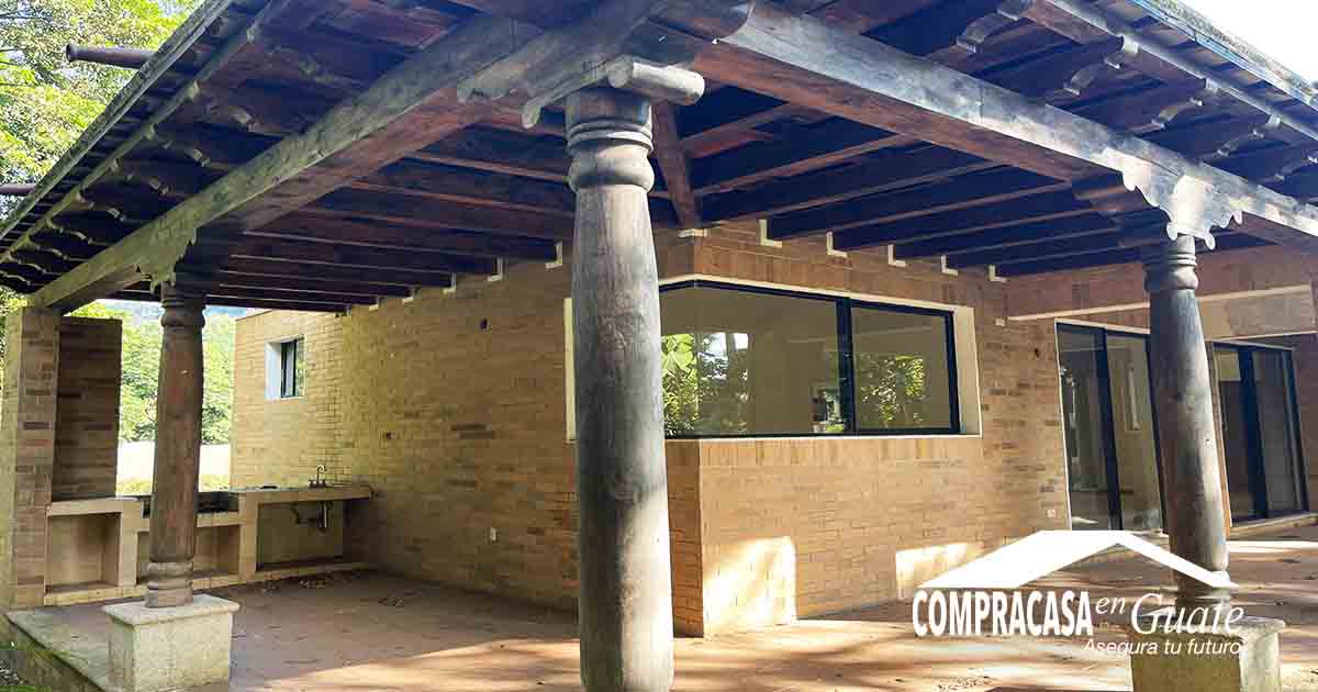 Venta de Casa o Casas, Terrenos, Propiedades, Apartamentos, Inmuebles en Guatemala, zona 11, zona 7, zona 2, zona 18, zona 16, Mixco, Carretera Al Salvador, Fraijanes, Santa Catarina Pinula, Antigua Guatemala, Villa Nueva, Villa Canales, San Miguel Petapa - Venta o Alquiler de Casas En Guatemala