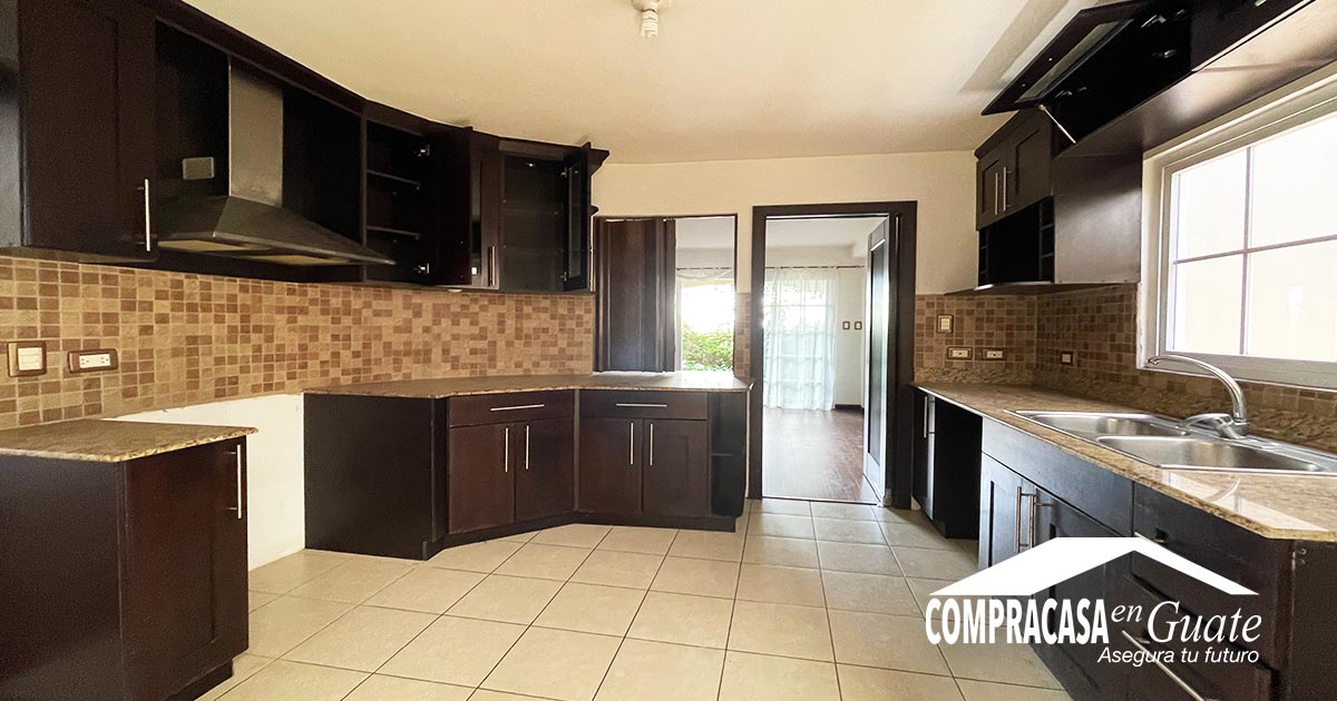 Venta de Casa o Casas, Terrenos, Propiedades, Apartamentos, Inmuebles en Guatemala, zona 11, zona 7, zona 2, zona 18, zona 16, Mixco, Carretera Al Salvador, Fraijanes, Santa Catarina Pinula, Antigua Guatemala, Villa Nueva, Villa Canales, San Miguel Petapa - Venta o Alquiler de Casas En Guatemala