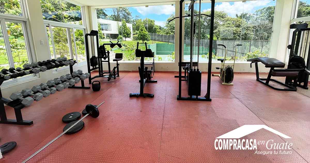 Venta de Casa o Casas, Terrenos, Propiedades, Apartamentos, Inmuebles en Guatemala, zona 11, zona 7, zona 2, zona 18, zona 16, Mixco, Carretera Al Salvador, Fraijanes, Santa Catarina Pinula, Antigua Guatemala, Villa Nueva, Villa Canales, San Miguel Petapa - Venta o Alquiler de Casas En Guatemala