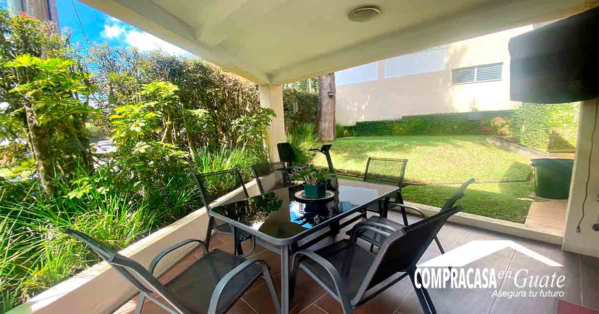 Venta de Casa o Casas, Terrenos, Propiedades, Apartamentos, Inmuebles en Guatemala, zona 11, zona 7, zona 2, zona 18, zona 16, Mixco, Carretera Al Salvador, Fraijanes, Santa Catarina Pinula, Antigua Guatemala, Villa Nueva, Villa Canales, San Miguel Petapa - Venta o Alquiler de Casas En Guatemala