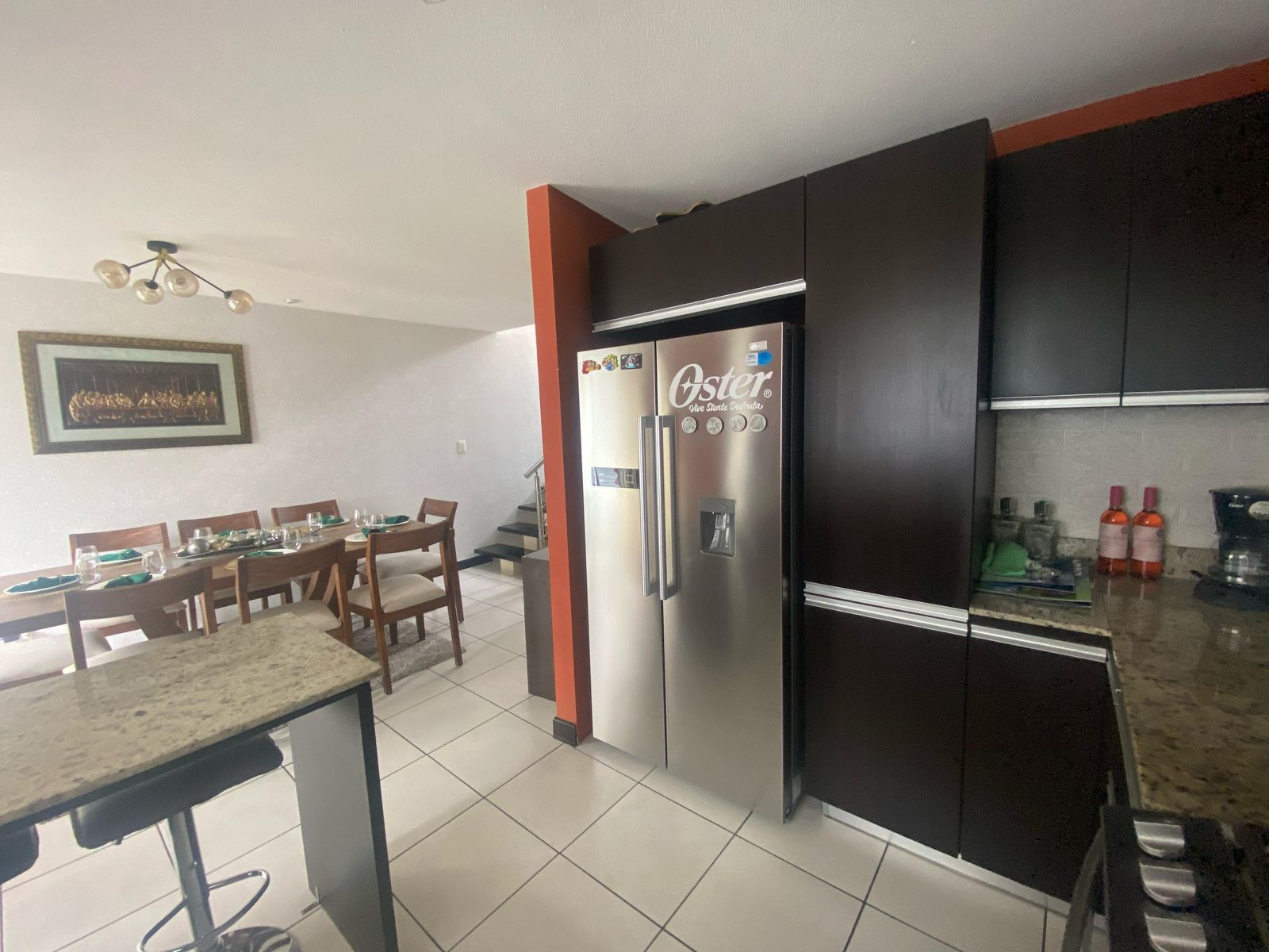 Venta de Casa o Casas, Terrenos, Propiedades, Apartamentos, Inmuebles en Guatemala, zona 11, zona 7, zona 2, zona 18, zona 16, Mixco, Carretera Al Salvador, Fraijanes, Santa Catarina Pinula, Antigua Guatemala, Villa Nueva, Villa Canales, San Miguel Petapa - Venta o Alquiler de Casas En Guatemala