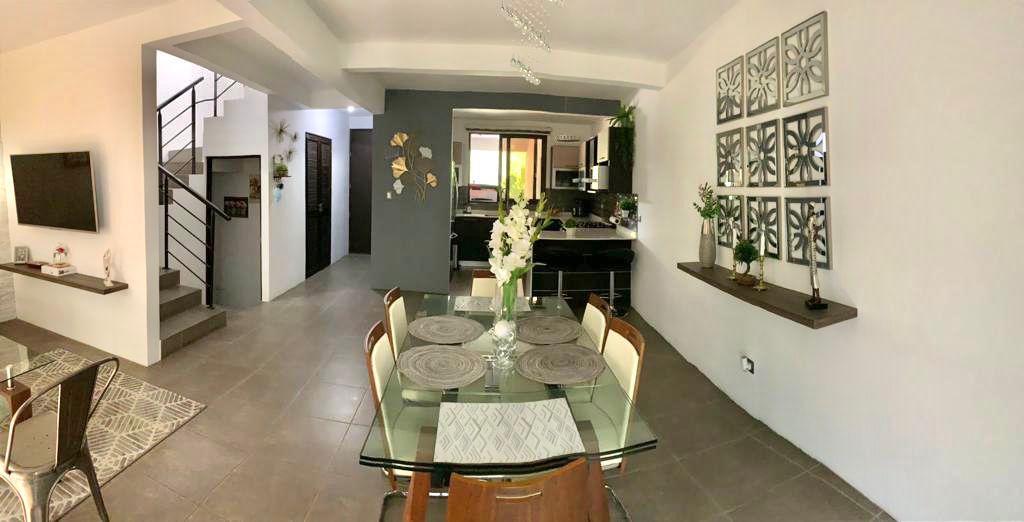 Venta de Casa o Casas, Terrenos, Propiedades, Apartamentos, Inmuebles en Guatemala, zona 11, zona 7, zona 2, zona 18, zona 16, Mixco, Carretera Al Salvador, Fraijanes, Santa Catarina Pinula, Antigua Guatemala, Villa Nueva, Villa Canales, San Miguel Petapa - Venta o Alquiler de Casas En Guatemala