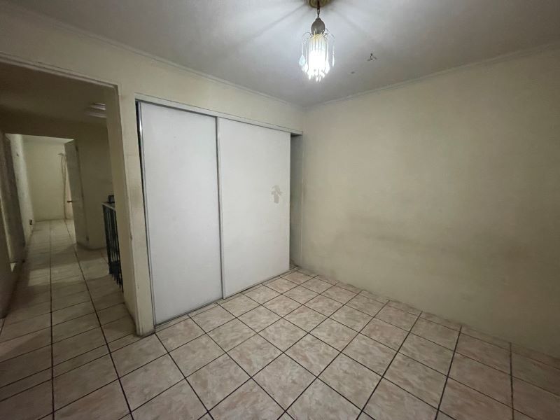 Venta de Casa o Casas, Terrenos, Propiedades, Apartamentos, Inmuebles en Guatemala, zona 11, zona 7, zona 2, zona 18, zona 16, Mixco, Carretera Al Salvador, Fraijanes, Santa Catarina Pinula, Antigua Guatemala, Villa Nueva, Villa Canales, San Miguel Petapa - Venta o Alquiler de Casas En Guatemala