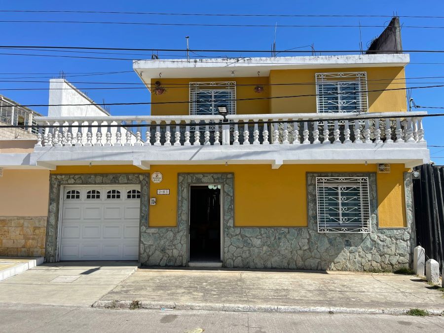 Venta de Casa o Casas, Terrenos, Propiedades, Apartamentos, Inmuebles en Guatemala, zona 11, zona 7, zona 2, zona 18, zona 16, Mixco, Carretera Al Salvador, Fraijanes, Santa Catarina Pinula, Antigua Guatemala, Villa Nueva, Villa Canales, San Miguel Petapa - Venta o Alquiler de Casas En Guatemala