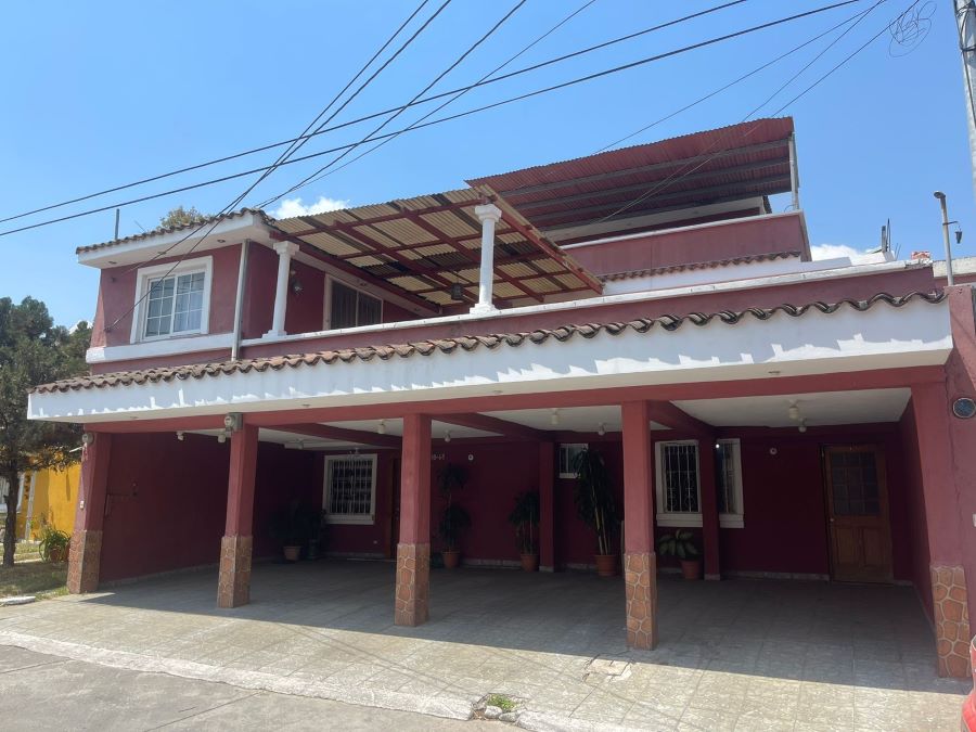 Venta de Casa o Casas, Terrenos, Propiedades, Apartamentos, Inmuebles en Guatemala, zona 11, zona 7, zona 2, zona 18, zona 16, Mixco, Carretera Al Salvador, Fraijanes, Santa Catarina Pinula, Antigua Guatemala, Villa Nueva, Villa Canales, San Miguel Petapa - Venta o Alquiler de Casas En Guatemala