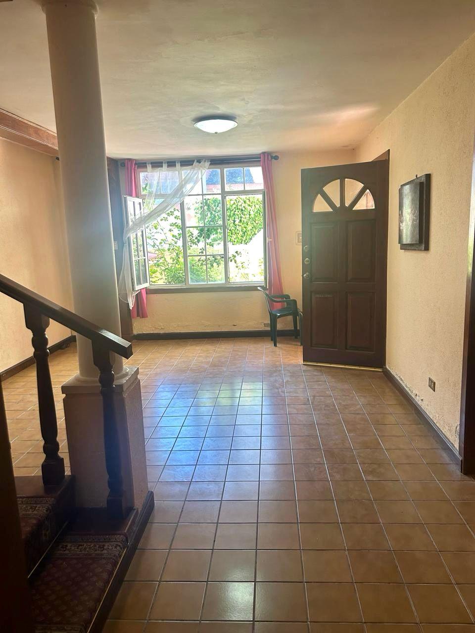 Venta de Casa o Casas, Terrenos, Propiedades, Apartamentos, Inmuebles en Guatemala, zona 11, zona 7, zona 2, zona 18, zona 16, Mixco, Carretera Al Salvador, Fraijanes, Santa Catarina Pinula, Antigua Guatemala, Villa Nueva, Villa Canales, San Miguel Petapa - Venta o Alquiler de Casas En Guatemala