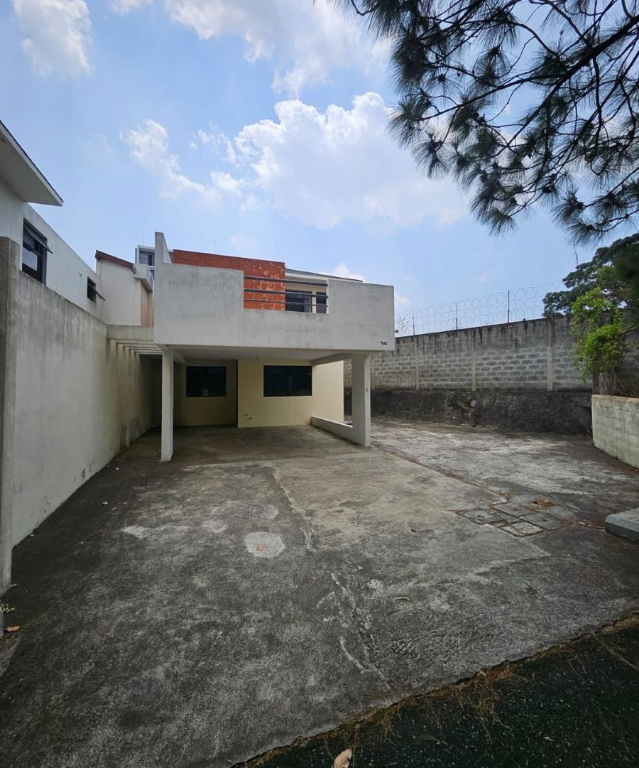 Venta de Casa o Casas, Terrenos, Propiedades, Apartamentos, Inmuebles en Guatemala, zona 11, zona 7, zona 2, zona 18, zona 16, Mixco, Carretera Al Salvador, Fraijanes, Santa Catarina Pinula, Antigua Guatemala, Villa Nueva, Villa Canales, San Miguel Petapa - Venta o Alquiler de Casas En Guatemala