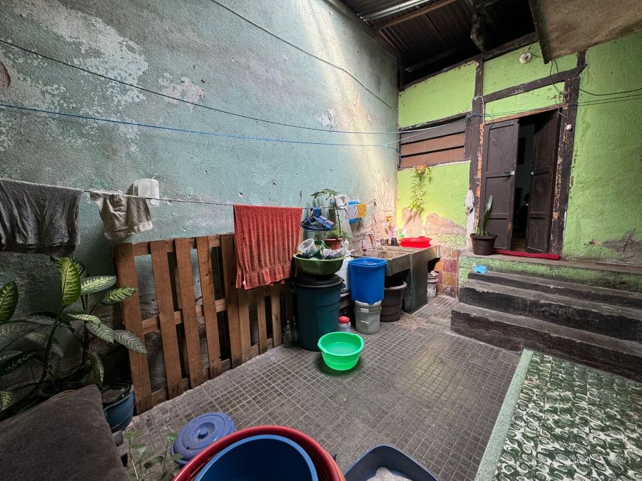 Venta de Casa o Casas, Terrenos, Propiedades, Apartamentos, Inmuebles en Guatemala, zona 11, zona 7, zona 2, zona 18, zona 16, Mixco, Carretera Al Salvador, Fraijanes, Santa Catarina Pinula, Antigua Guatemala, Villa Nueva, Villa Canales, San Miguel Petapa - Venta o Alquiler de Casas En Guatemala