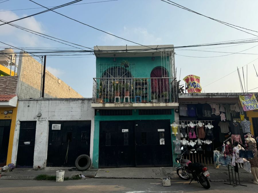 Venta de Casa o Casas, Terrenos, Propiedades, Apartamentos, Inmuebles en Guatemala, zona 11, zona 7, zona 2, zona 18, zona 16, Mixco, Carretera Al Salvador, Fraijanes, Santa Catarina Pinula, Antigua Guatemala, Villa Nueva, Villa Canales, San Miguel Petapa - Venta o Alquiler de Casas En Guatemala