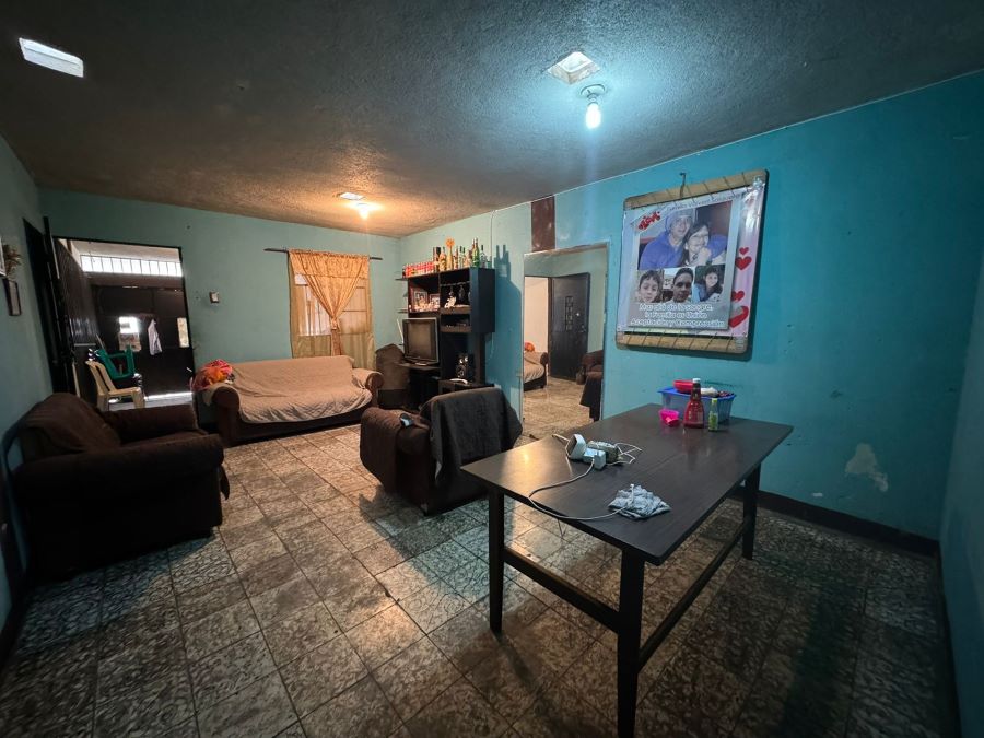 Venta de Casa o Casas, Terrenos, Propiedades, Apartamentos, Inmuebles en Guatemala, zona 11, zona 7, zona 2, zona 18, zona 16, Mixco, Carretera Al Salvador, Fraijanes, Santa Catarina Pinula, Antigua Guatemala, Villa Nueva, Villa Canales, San Miguel Petapa - Venta o Alquiler de Casas En Guatemala