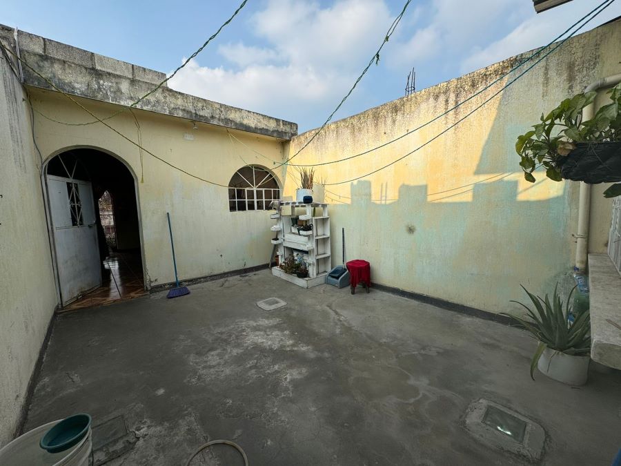 Venta de Casa o Casas, Terrenos, Propiedades, Apartamentos, Inmuebles en Guatemala, zona 11, zona 7, zona 2, zona 18, zona 16, Mixco, Carretera Al Salvador, Fraijanes, Santa Catarina Pinula, Antigua Guatemala, Villa Nueva, Villa Canales, San Miguel Petapa - Venta o Alquiler de Casas En Guatemala