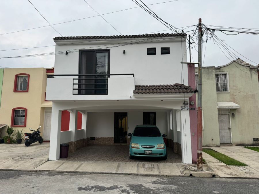 Venta de Casa o Casas, Terrenos, Propiedades, Apartamentos, Inmuebles en Guatemala, zona 11, zona 7, zona 2, zona 18, zona 16, Mixco, Carretera Al Salvador, Fraijanes, Santa Catarina Pinula, Antigua Guatemala, Villa Nueva, Villa Canales, San Miguel Petapa - Venta o Alquiler de Casas En Guatemala