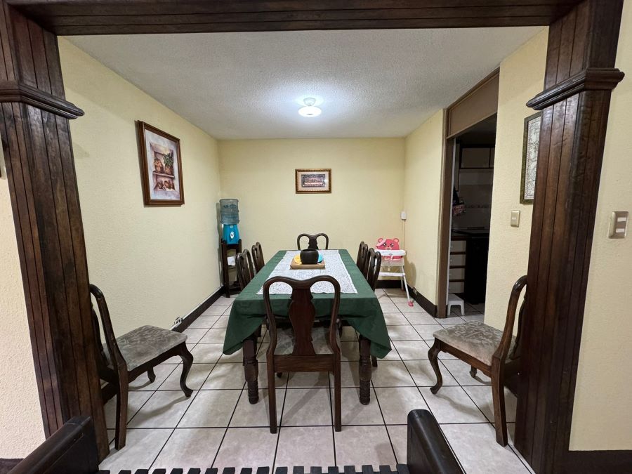 Venta de Casa o Casas, Terrenos, Propiedades, Apartamentos, Inmuebles en Guatemala, zona 11, zona 7, zona 2, zona 18, zona 16, Mixco, Carretera Al Salvador, Fraijanes, Santa Catarina Pinula, Antigua Guatemala, Villa Nueva, Villa Canales, San Miguel Petapa - Venta o Alquiler de Casas En Guatemala