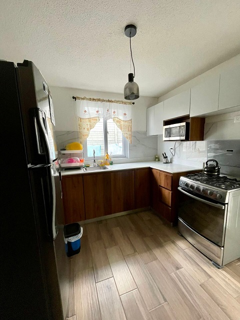 Venta de Casa o Casas, Terrenos, Propiedades, Apartamentos, Inmuebles en Guatemala, zona 11, zona 7, zona 2, zona 18, zona 16, Mixco, Carretera Al Salvador, Fraijanes, Santa Catarina Pinula, Antigua Guatemala, Villa Nueva, Villa Canales, San Miguel Petapa - Venta o Alquiler de Casas En Guatemala