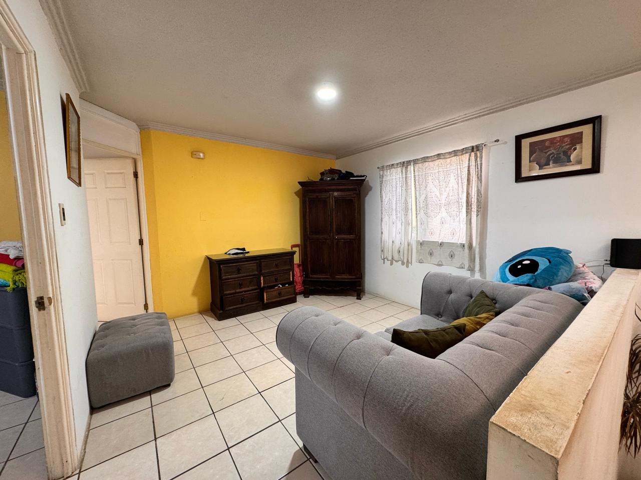Venta de Casa o Casas, Terrenos, Propiedades, Apartamentos, Inmuebles en Guatemala, zona 11, zona 7, zona 2, zona 18, zona 16, Mixco, Carretera Al Salvador, Fraijanes, Santa Catarina Pinula, Antigua Guatemala, Villa Nueva, Villa Canales, San Miguel Petapa - Venta o Alquiler de Casas En Guatemala