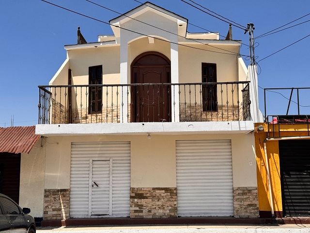 Venta de Casa o Casas, Terrenos, Propiedades, Apartamentos, Inmuebles en Guatemala, zona 11, zona 7, zona 2, zona 18, zona 16, Mixco, Carretera Al Salvador, Fraijanes, Santa Catarina Pinula, Antigua Guatemala, Villa Nueva, Villa Canales, San Miguel Petapa - Venta o Alquiler de Casas En Guatemala
