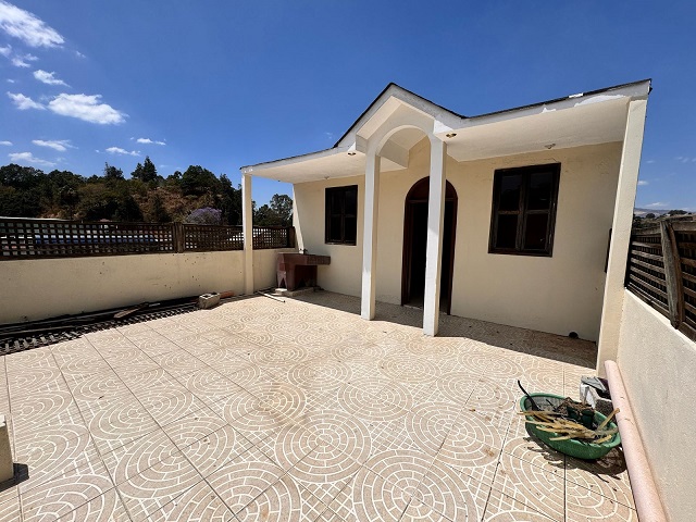 Venta de Casa o Casas, Terrenos, Propiedades, Apartamentos, Inmuebles en Guatemala, zona 11, zona 7, zona 2, zona 18, zona 16, Mixco, Carretera Al Salvador, Fraijanes, Santa Catarina Pinula, Antigua Guatemala, Villa Nueva, Villa Canales, San Miguel Petapa - Venta o Alquiler de Casas En Guatemala
