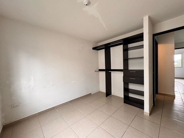 Venta de Casa o Casas, Terrenos, Propiedades, Apartamentos, Inmuebles en Guatemala, zona 11, zona 7, zona 2, zona 18, zona 16, Mixco, Carretera Al Salvador, Fraijanes, Santa Catarina Pinula, Antigua Guatemala, Villa Nueva, Villa Canales, San Miguel Petapa - Venta o Alquiler de Casas En Guatemala