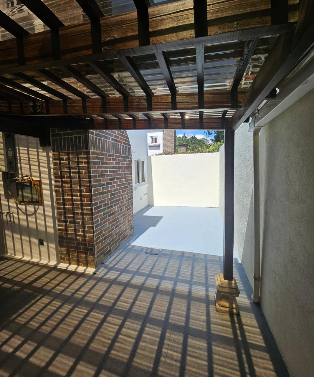 Venta de Casa o Casas, Terrenos, Propiedades, Apartamentos, Inmuebles en Guatemala, zona 11, zona 7, zona 2, zona 18, zona 16, Mixco, Carretera Al Salvador, Fraijanes, Santa Catarina Pinula, Antigua Guatemala, Villa Nueva, Villa Canales, San Miguel Petapa - Venta o Alquiler de Casas En Guatemala