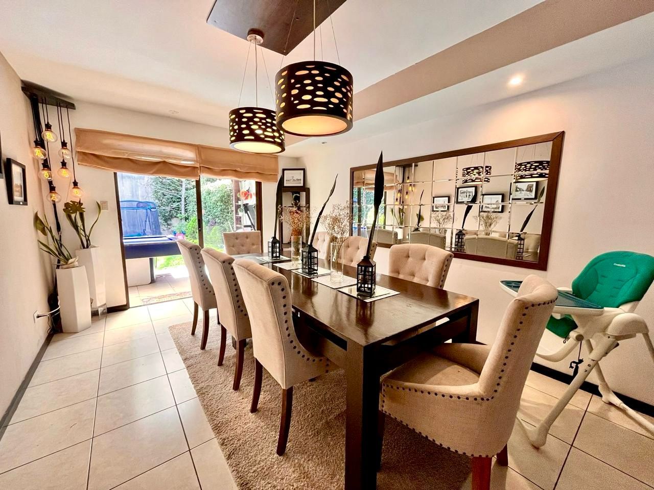 Venta de Casa o Casas, Terrenos, Propiedades, Apartamentos, Inmuebles en Guatemala, zona 11, zona 7, zona 2, zona 18, zona 16, Mixco, Carretera Al Salvador, Fraijanes, Santa Catarina Pinula, Antigua Guatemala, Villa Nueva, Villa Canales, San Miguel Petapa - Venta o Alquiler de Casas En Guatemala