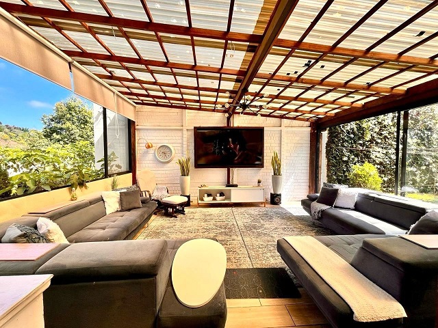 Venta de Casa o Casas, Terrenos, Propiedades, Apartamentos, Inmuebles en Guatemala, zona 11, zona 7, zona 2, zona 18, zona 16, Mixco, Carretera Al Salvador, Fraijanes, Santa Catarina Pinula, Antigua Guatemala, Villa Nueva, Villa Canales, San Miguel Petapa - Venta o Alquiler de Casas En Guatemala