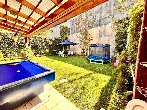 Venta de Casa o Casas, Terrenos, Propiedades, Apartamentos, Inmuebles en Guatemala, zona 11, zona 7, zona 2, zona 18, zona 16, Mixco, Carretera Al Salvador, Fraijanes, Santa Catarina Pinula, Antigua Guatemala, Villa Nueva, Villa Canales, San Miguel Petapa - Venta o Alquiler de Casas En Guatemala