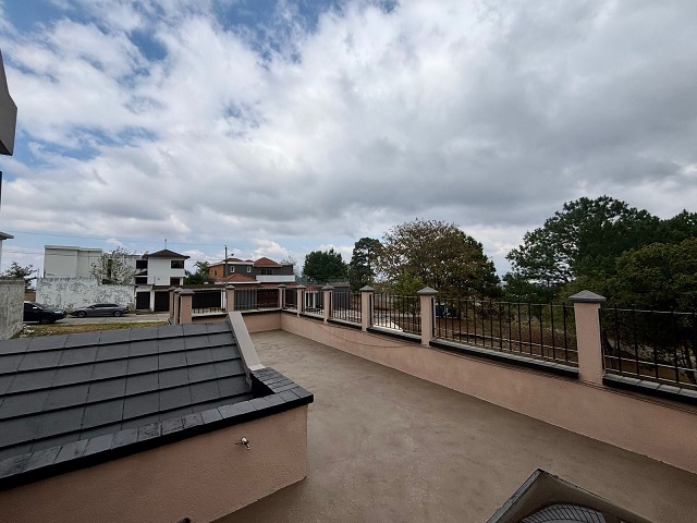 Venta de Casa o Casas, Terrenos, Propiedades, Apartamentos, Inmuebles en Guatemala, zona 11, zona 7, zona 2, zona 18, zona 16, Mixco, Carretera Al Salvador, Fraijanes, Santa Catarina Pinula, Antigua Guatemala, Villa Nueva, Villa Canales, San Miguel Petapa - Venta o Alquiler de Casas En Guatemala