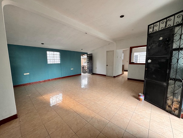 Venta de Casa o Casas, Terrenos, Propiedades, Apartamentos, Inmuebles en Guatemala, zona 11, zona 7, zona 2, zona 18, zona 16, Mixco, Carretera Al Salvador, Fraijanes, Santa Catarina Pinula, Antigua Guatemala, Villa Nueva, Villa Canales, San Miguel Petapa - Venta o Alquiler de Casas En Guatemala