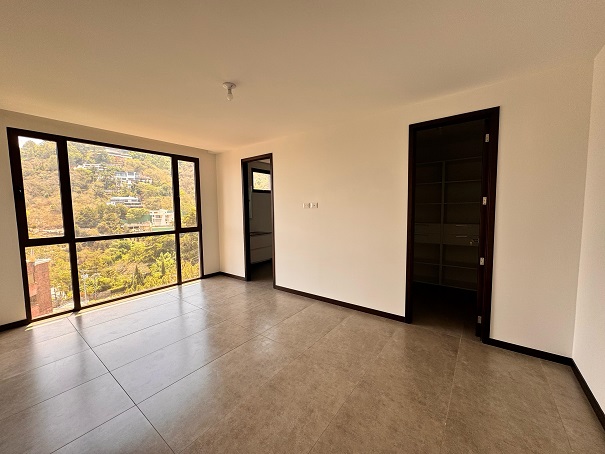 Venta de Casa o Casas, Terrenos, Propiedades, Apartamentos, Inmuebles en Guatemala, zona 11, zona 7, zona 2, zona 18, zona 16, Mixco, Carretera Al Salvador, Fraijanes, Santa Catarina Pinula, Antigua Guatemala, Villa Nueva, Villa Canales, San Miguel Petapa - Venta o Alquiler de Casas En Guatemala