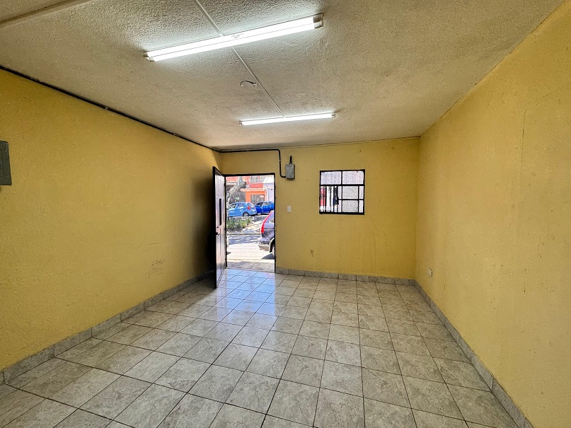 Venta de Casa o Casas, Terrenos, Propiedades, Apartamentos, Inmuebles en Guatemala, zona 11, zona 7, zona 2, zona 18, zona 16, Mixco, Carretera Al Salvador, Fraijanes, Santa Catarina Pinula, Antigua Guatemala, Villa Nueva, Villa Canales, San Miguel Petapa - Venta o Alquiler de Casas En Guatemala