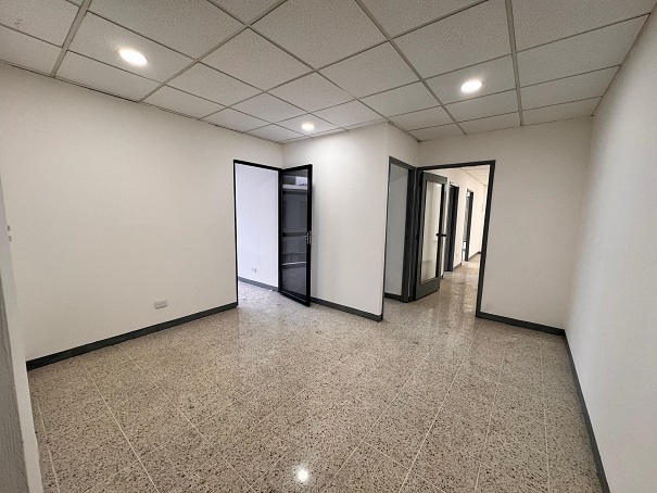 Venta de Casa o Casas, Terrenos, Propiedades, Apartamentos, Inmuebles en Guatemala, zona 11, zona 7, zona 2, zona 18, zona 16, Mixco, Carretera Al Salvador, Fraijanes, Santa Catarina Pinula, Antigua Guatemala, Villa Nueva, Villa Canales, San Miguel Petapa - Venta o Alquiler de Casas En Guatemala