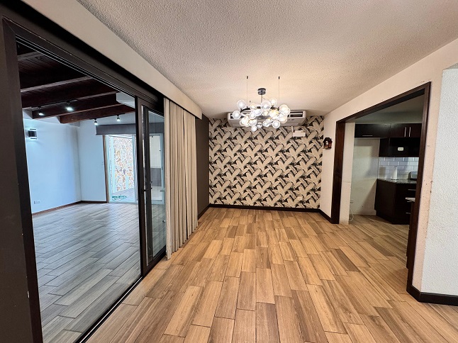 Venta de Casa o Casas, Terrenos, Propiedades, Apartamentos, Inmuebles en Guatemala, zona 11, zona 7, zona 2, zona 18, zona 16, Mixco, Carretera Al Salvador, Fraijanes, Santa Catarina Pinula, Antigua Guatemala, Villa Nueva, Villa Canales, San Miguel Petapa - Venta o Alquiler de Casas En Guatemala